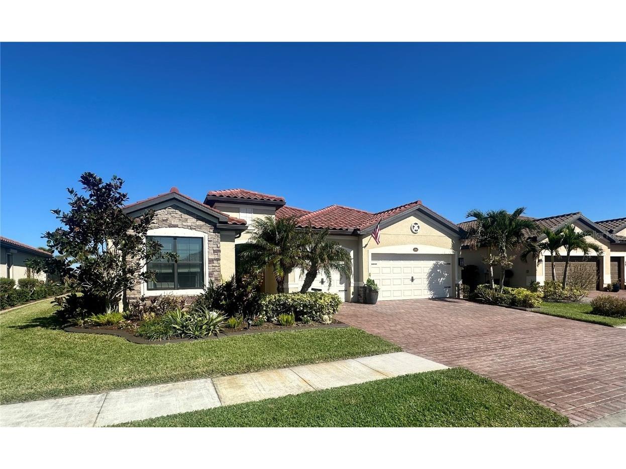 13642 Vancanza Drive, Venice, FL, 34293 MLS N6134901 Edina Realty