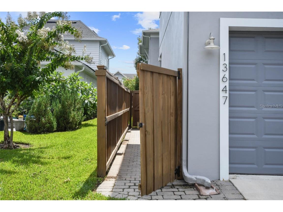 13647 Forssmann Avenue Orlando FL 32827 O6232698 image1
