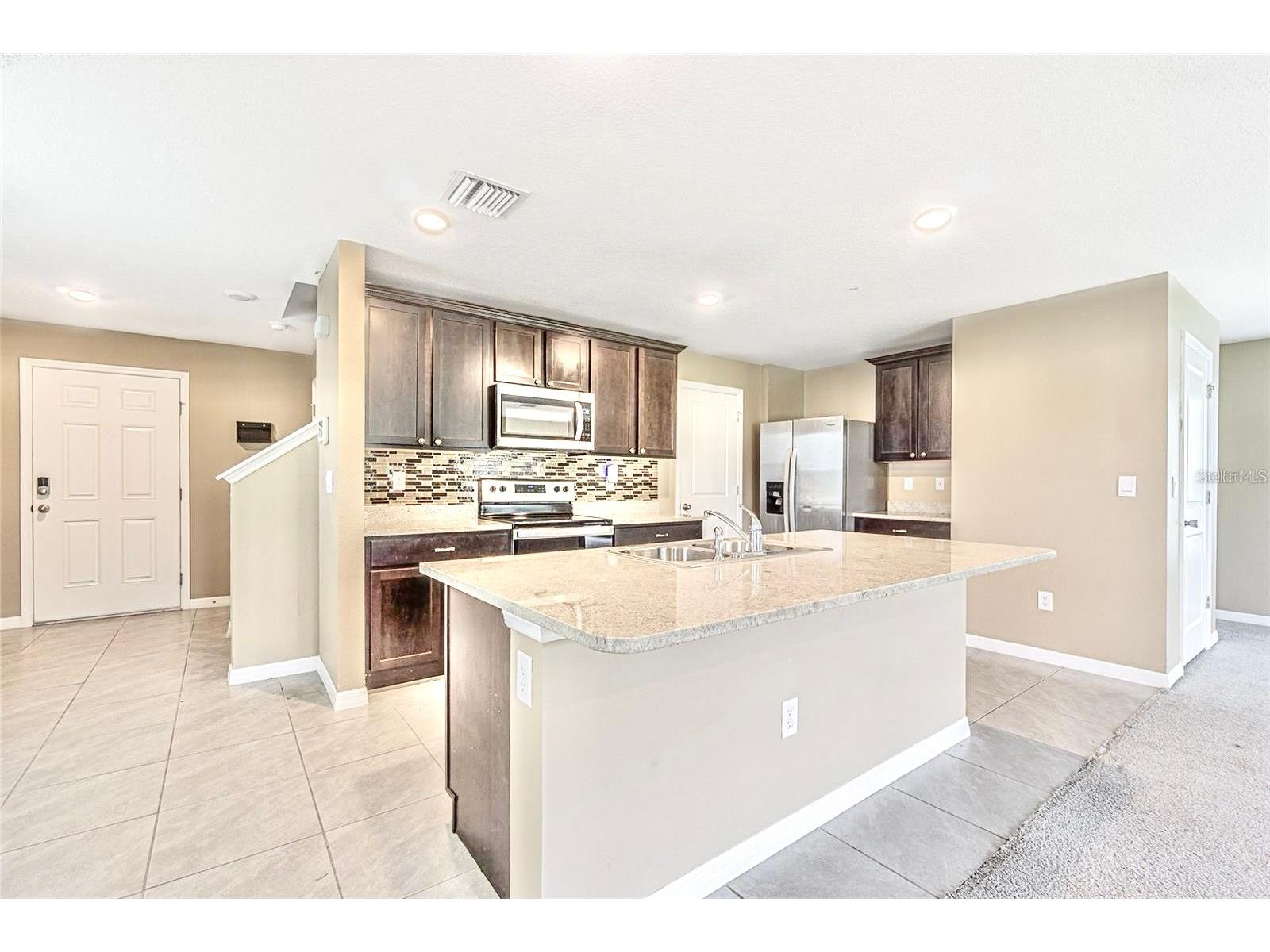 13648 Whiskey Daisy Drive Dade City FL 33525 W7882911 image7