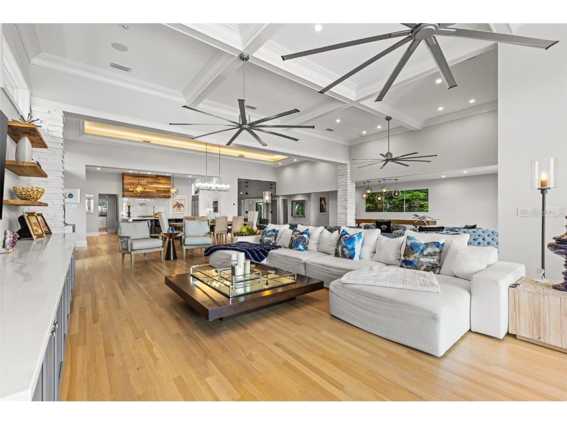 1365 Brightwaters Boulevard NE Saint Petersburg FL 33704 TB8412312 image13