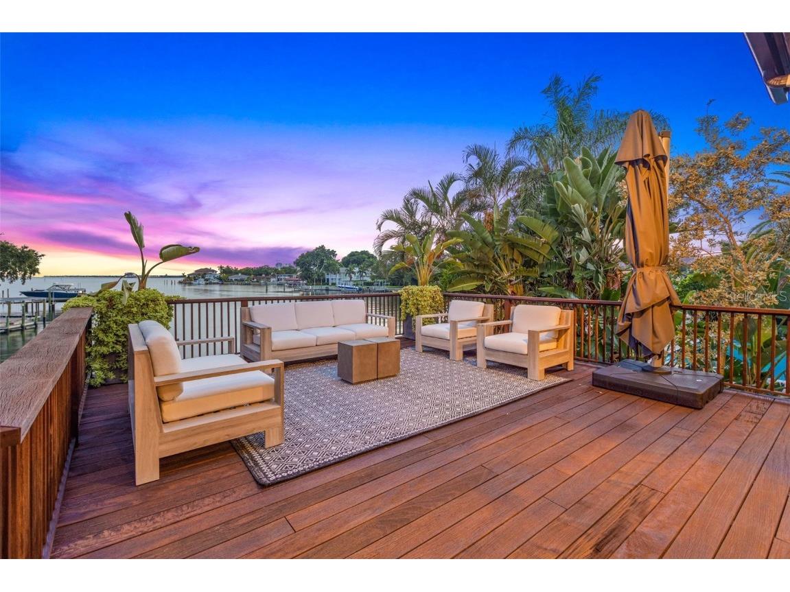 1365 Brightwaters Boulevard NE Saint Petersburg FL 33704 TB8412312 image16