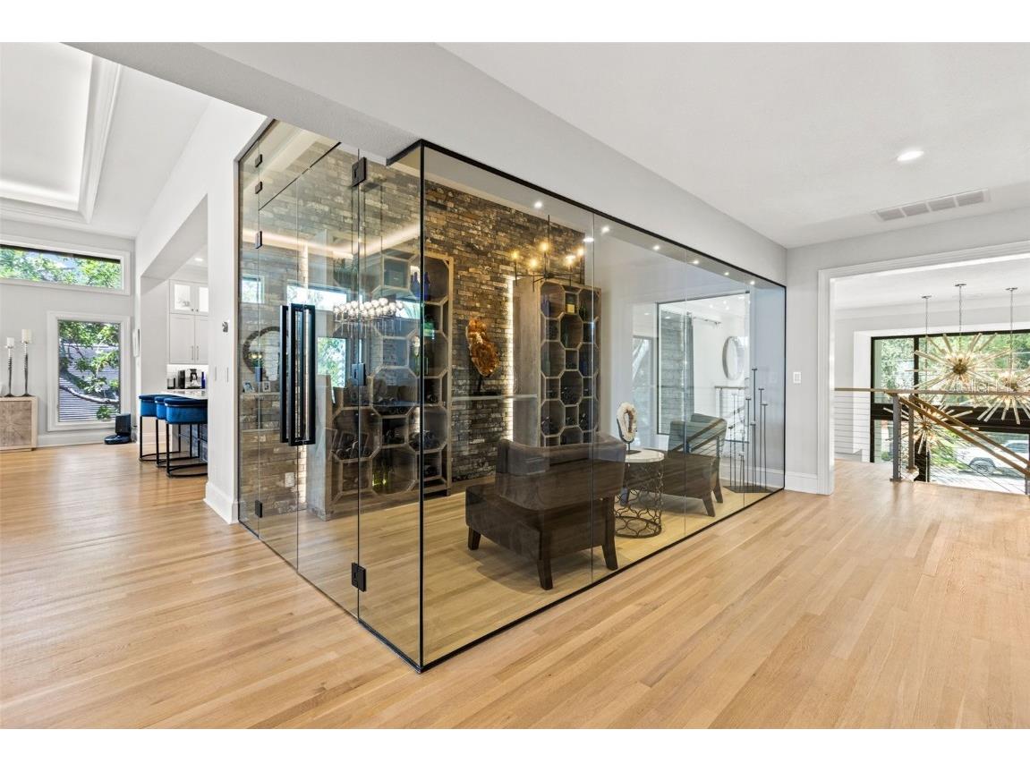 1365 Brightwaters Boulevard NE Saint Petersburg FL 33704 TB8412312 image29