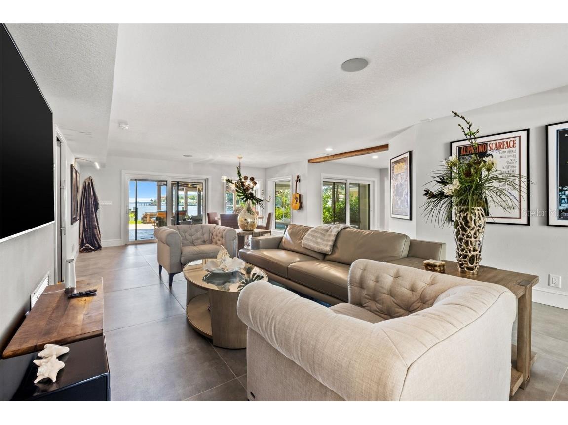 1365 Brightwaters Boulevard NE Saint Petersburg FL 33704 TB8412312 image32