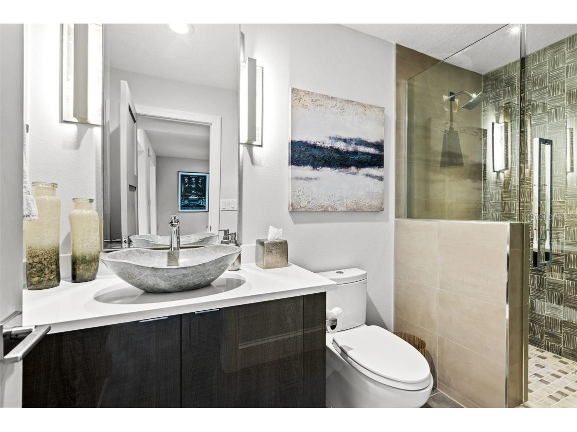 1365 Brightwaters Boulevard NE Saint Petersburg FL 33704 TB8412312 image35