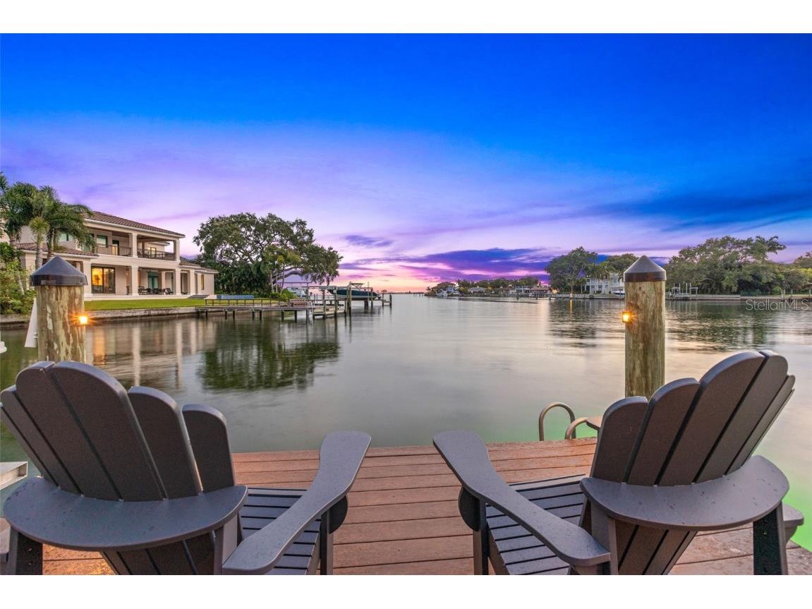 1365 Brightwaters Boulevard NE Saint Petersburg FL 33704 TB8412312 image44