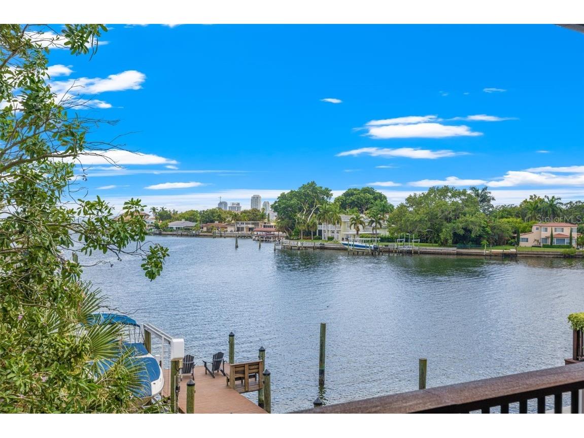 1365 Brightwaters Boulevard NE Saint Petersburg FL 33704 TB8412312 image55