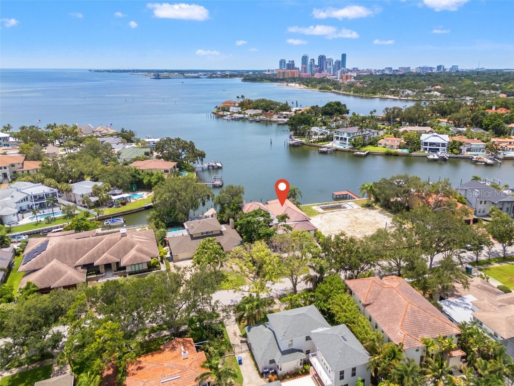 1365 Brightwaters Boulevard NE Saint Petersburg FL 33704 TB8412312 image64