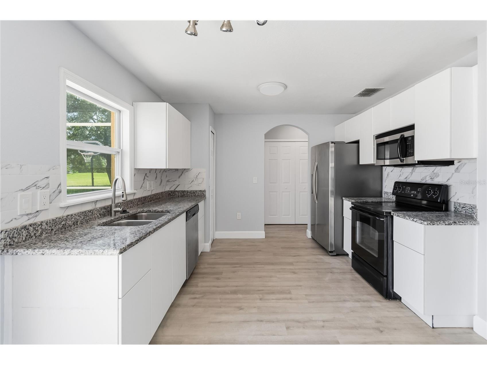 1365 Carey Glen Circle Orlando FL 32824 O6418953 image11