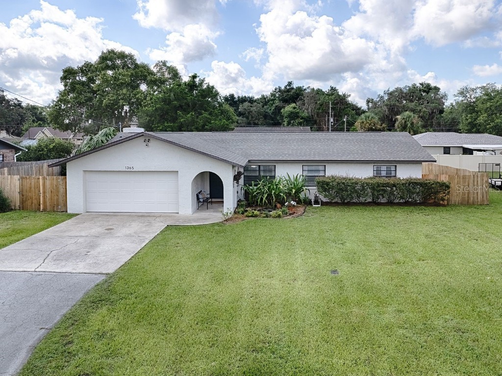 1365 Cr 442 Lake Panasoffkee FL 33538 - LAKE PANASOFFKEE G5085992 image1