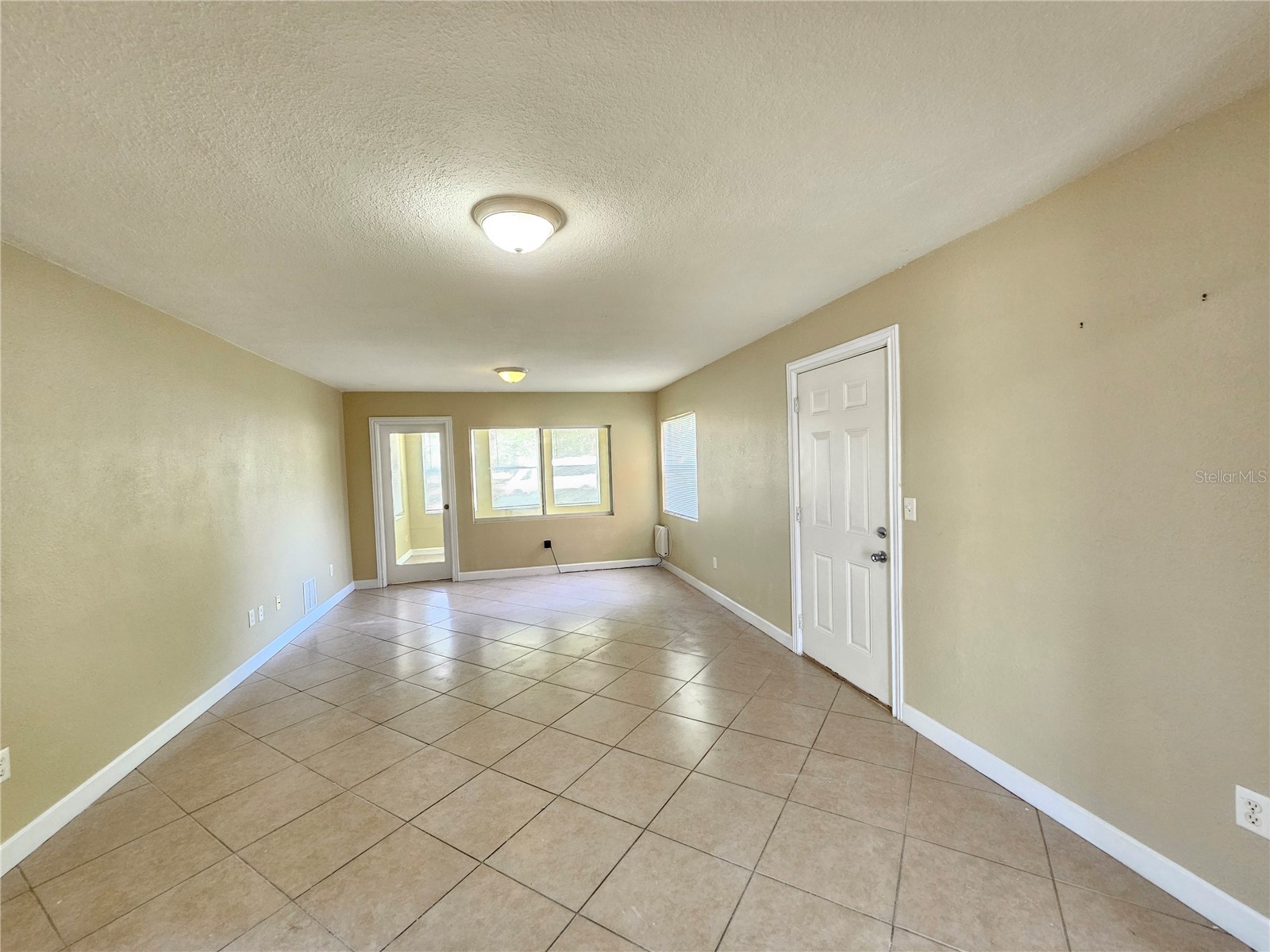 1365 Drew Street #102 Clearwater FL 33755 TB8494134 image3