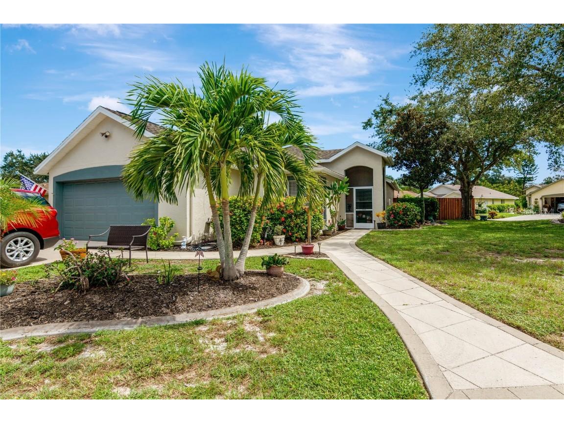 1365 Fawnwood Circle Sarasota FL 34232 A4577566 image1