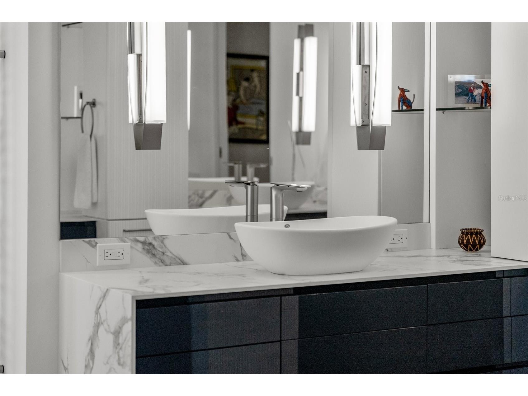 1365 Harbor Drive Sarasota FL 34239 A4672827 image34