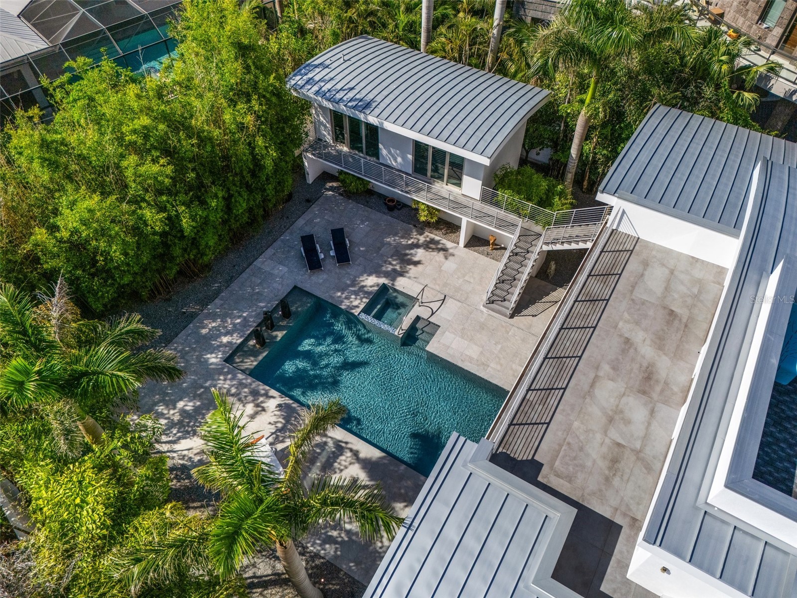 1365 Harbor Drive Sarasota FL 34239 A4672827 image48