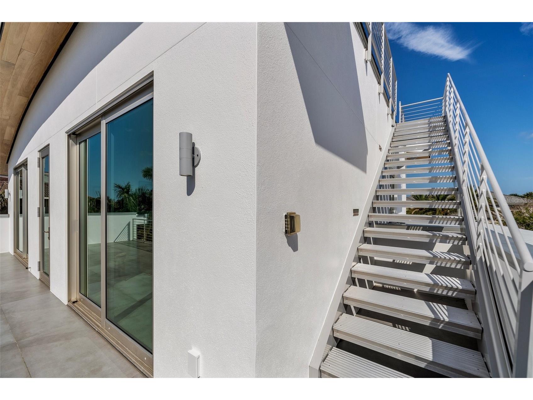 1365 Harbor Drive Sarasota FL 34239 A4672827 image49