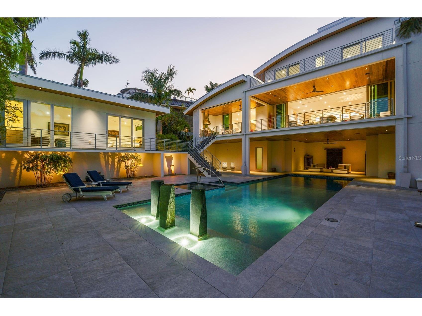1365 Harbor Drive Sarasota FL 34239 A4672827 image5