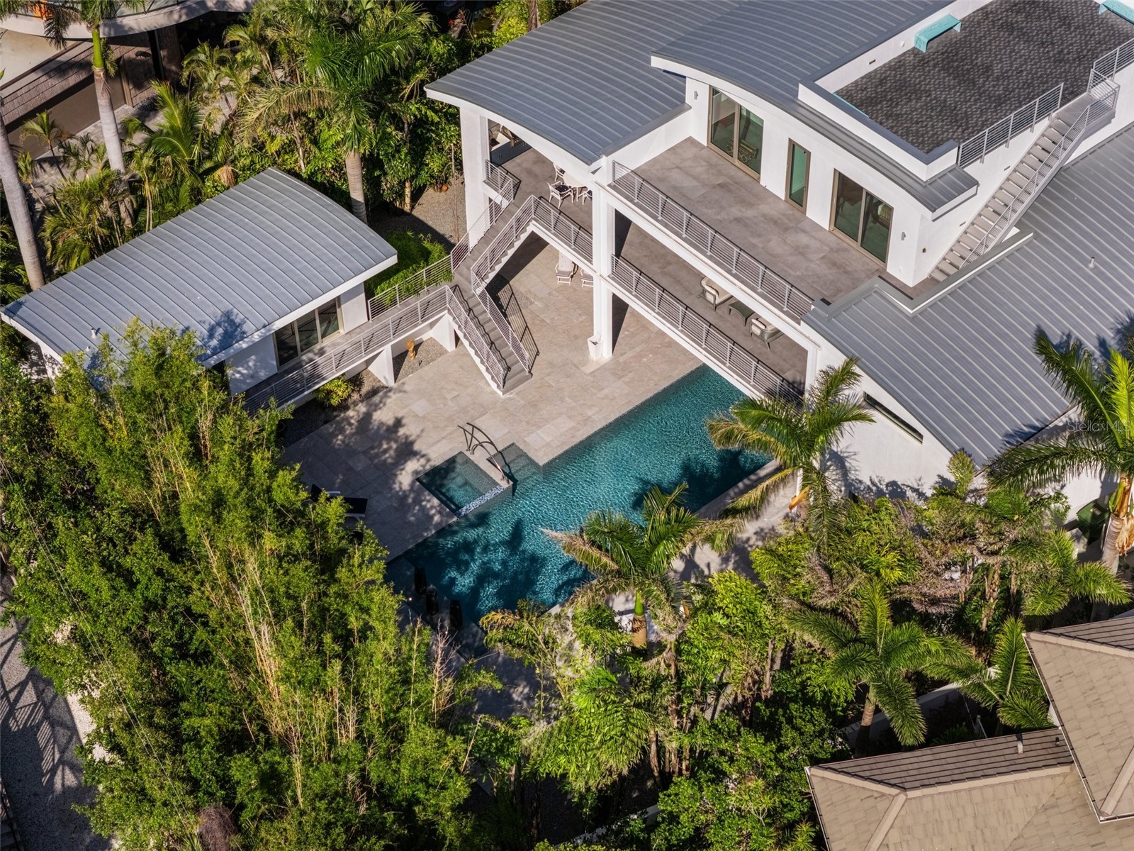 1365 Harbor Drive Sarasota FL 34239 A4672827 image53