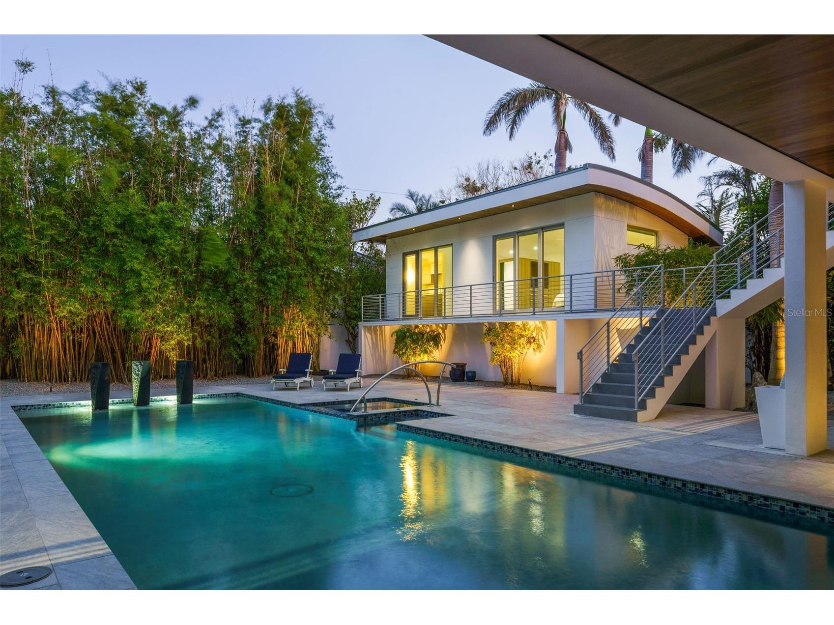 1365 Harbor Drive Sarasota FL 34239 A4672827 image59