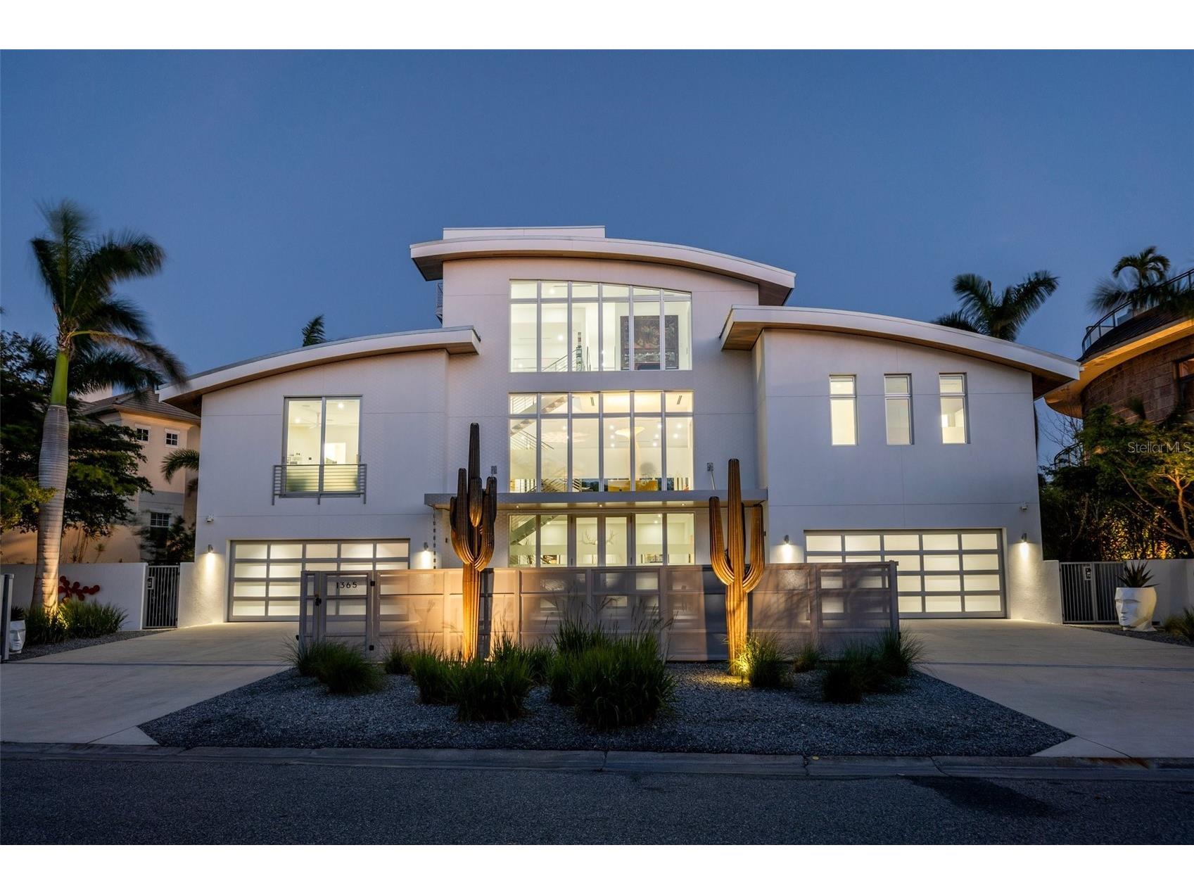 1365 Harbor Drive Sarasota FL 34239 A4672827 image6