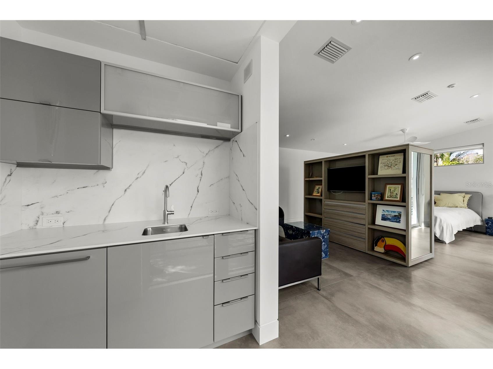 1365 Harbor Drive Sarasota FL 34239 A4672827 image64