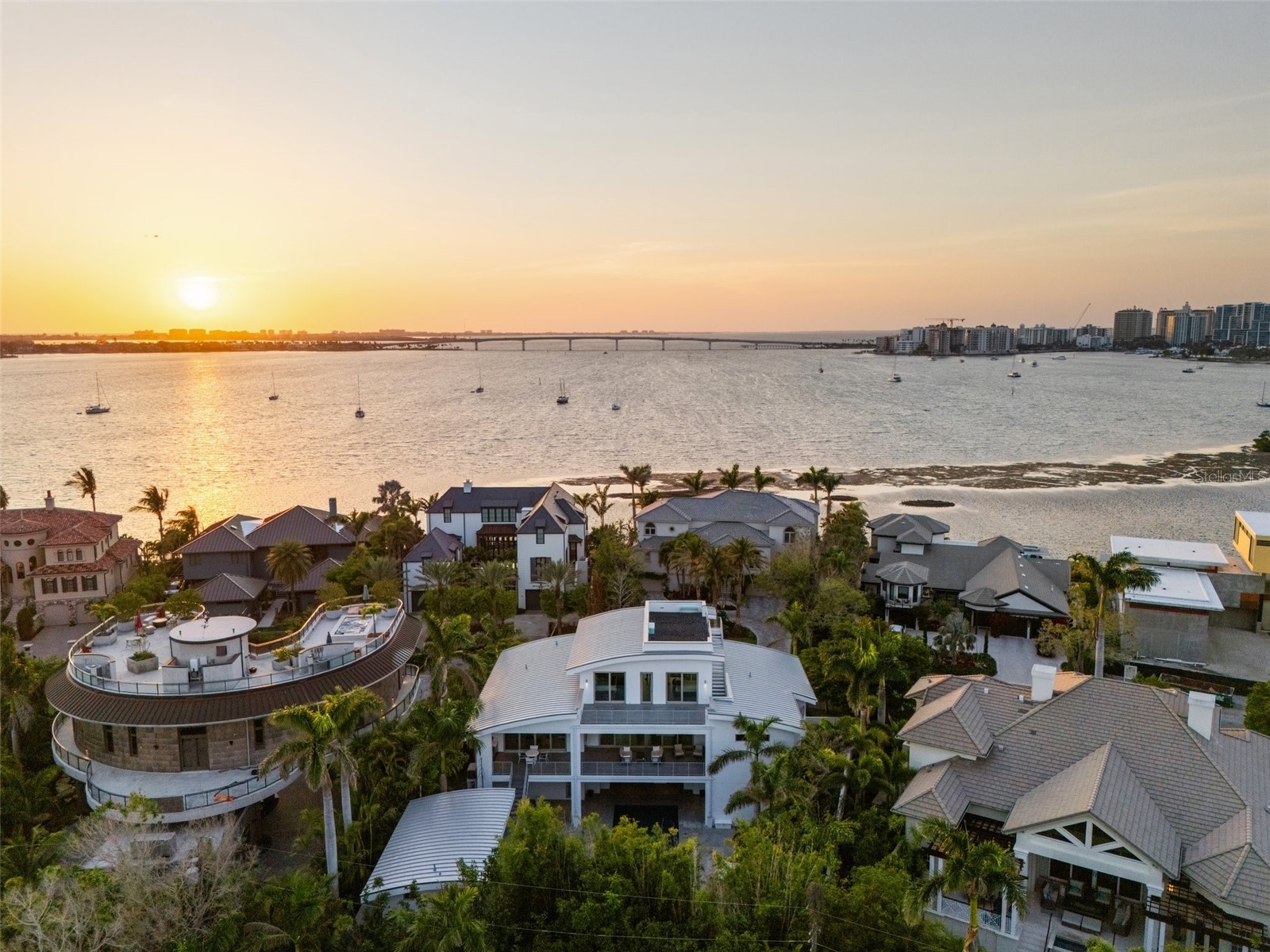1365 Harbor Drive Sarasota FL 34239 A4672827 image74