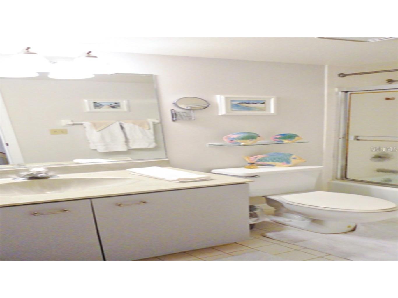 1365 Siesta Bayside Drive #1365-C Sarasota FL 34242 A4589580 image16