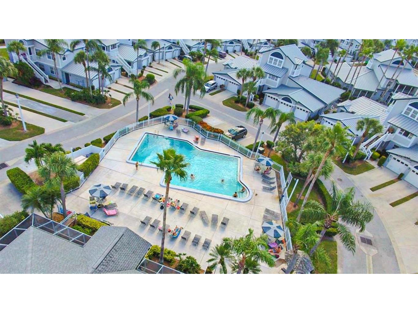 1365 Siesta Bayside Drive #1365-C Sarasota FL 34242 A4589580 image19