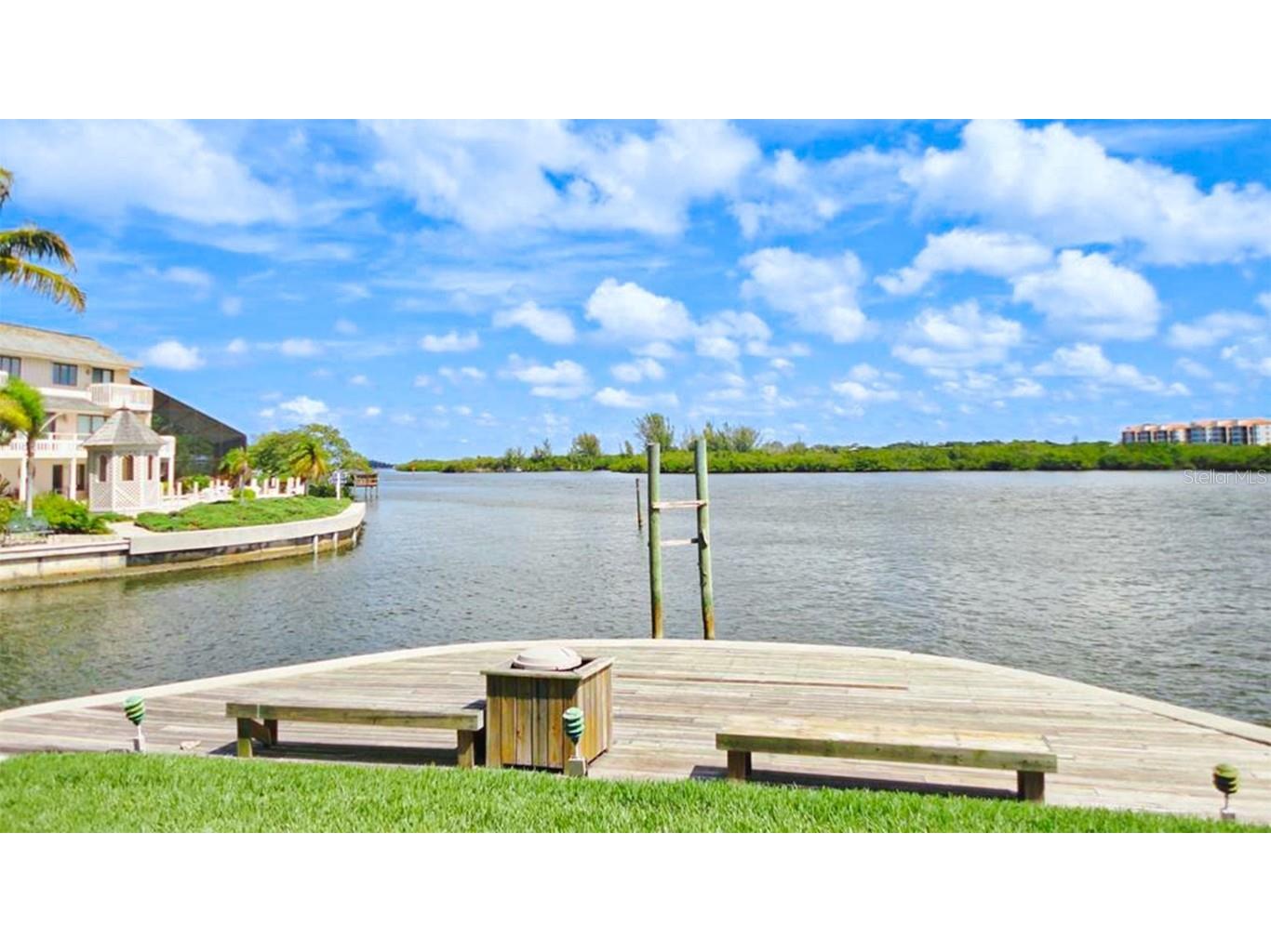 1365 Siesta Bayside Drive #1365-C Sarasota FL 34242 A4589580 image23