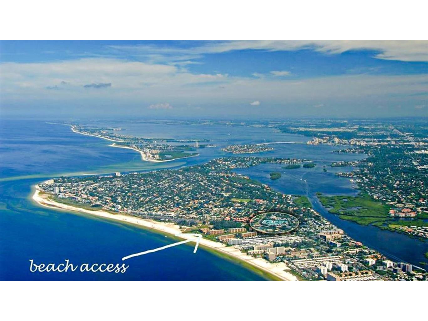 1365 Siesta Bayside Drive #1365-C Sarasota FL 34242 A4589580 image25