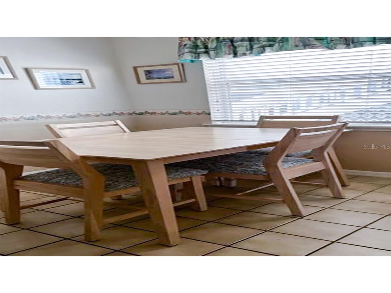 1365 Siesta Bayside Drive #1365-C Sarasota FL 34242 A4589580 image8