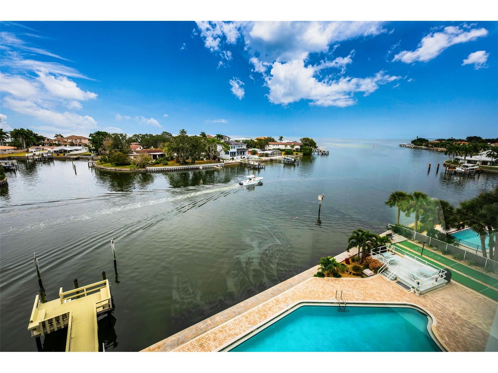 1365 Snell Isle Boulevard NE #5D Saint Petersburg FL 33704 TB8441908 image1
