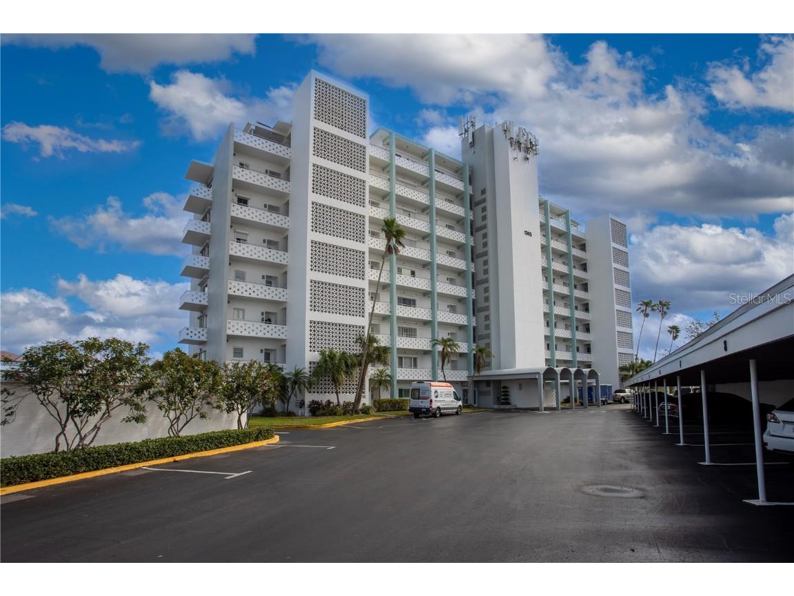 1365 Snell Isle Boulevard NE #6B Saint Petersburg FL 33704 - TAMPA BAY TB8334127 image1