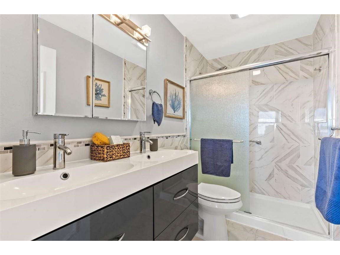 1365 Snell Isle Boulevard NE #8D Saint Petersburg FL 33704 TB8415345 image20