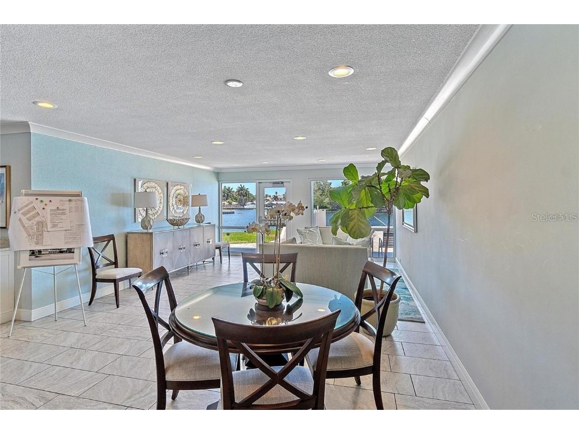 1365 Snell Isle Boulevard NE #8D Saint Petersburg FL 33704 TB8415345 image40