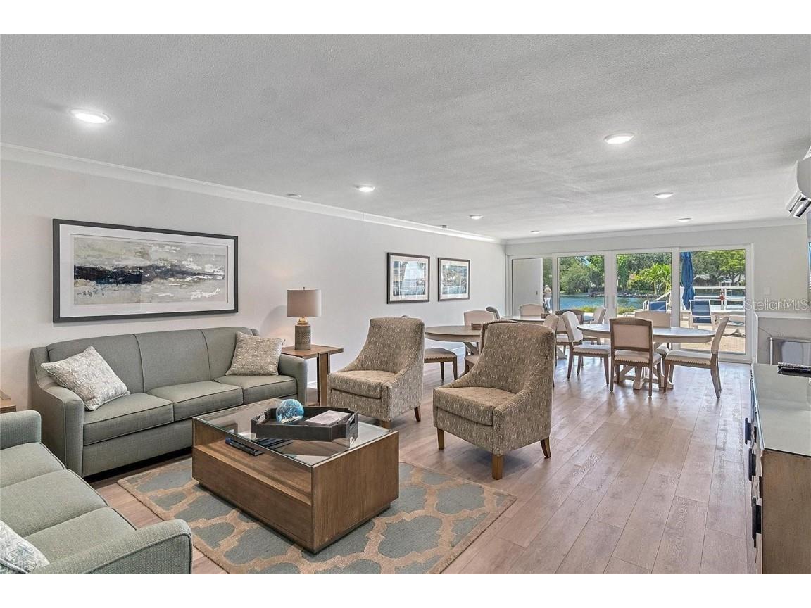 1365 Snell Isle Boulevard NE #8D Saint Petersburg FL 33704 TB8415345 image41