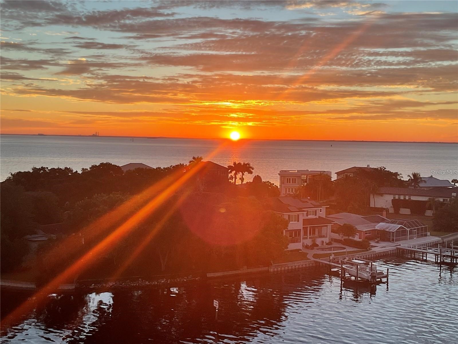 1365 Snell Isle Boulevard NE #8D Saint Petersburg FL 33704 TB8493216 image40