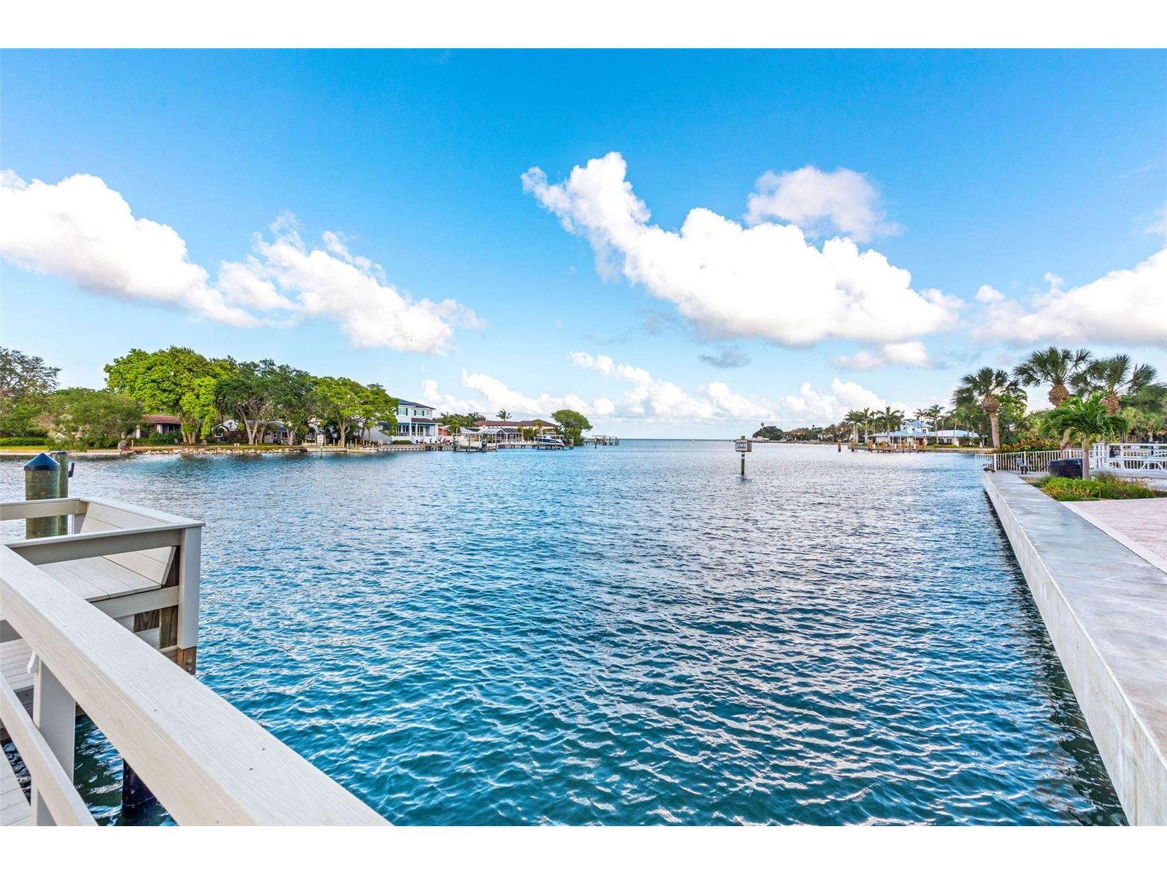 1365 Snell Isle Boulevard NE #8D Saint Petersburg FL 33704 TB8501400 image29