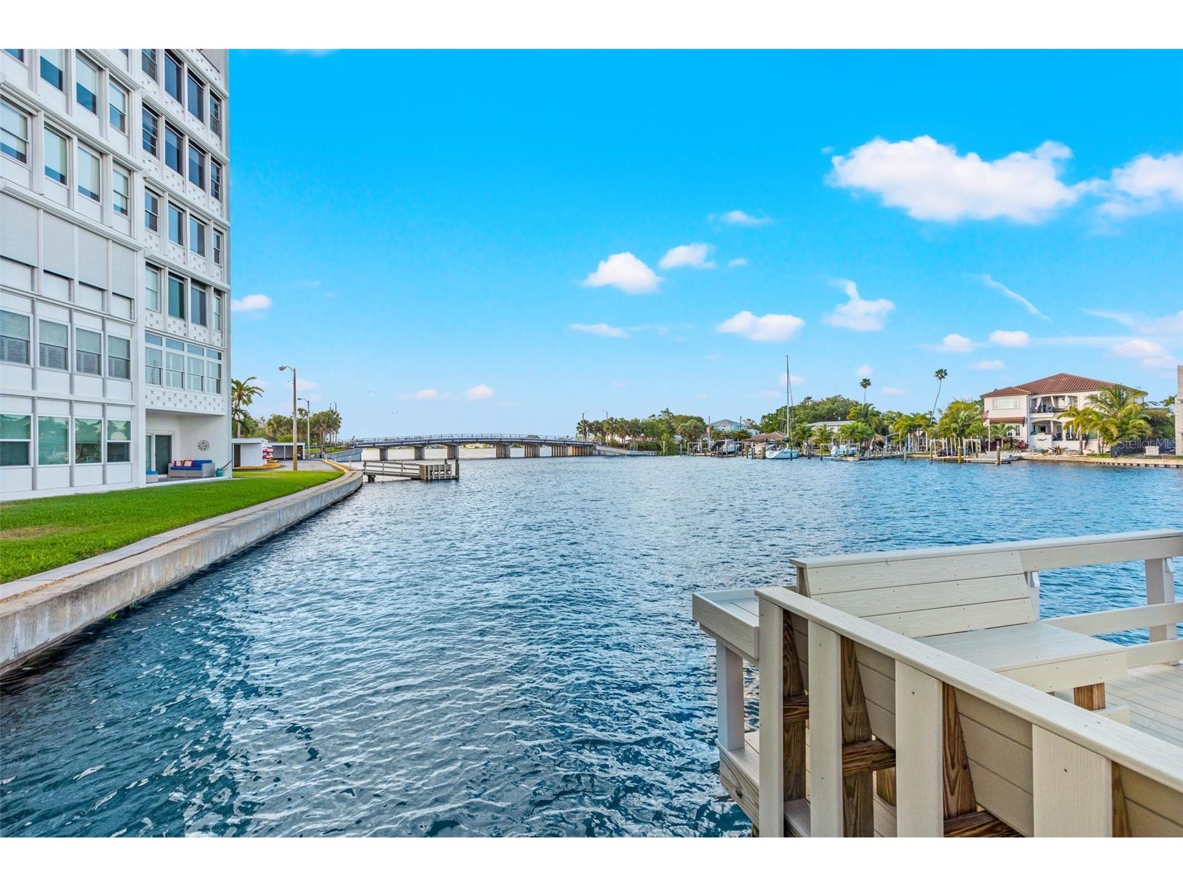 1365 Snell Isle Boulevard NE #8D Saint Petersburg FL 33704 TB8501400 image32