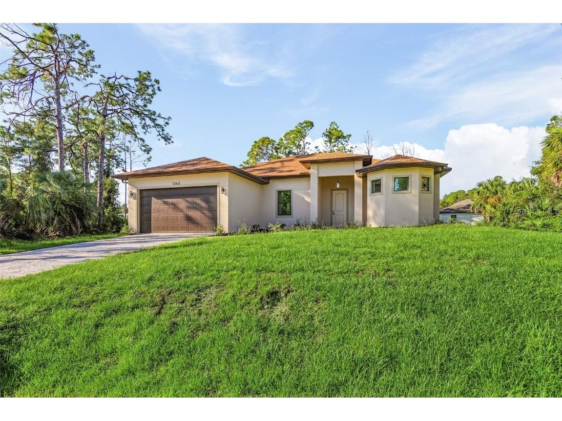 1365 Woodcrest Lane North Port FL 34286 A4584486 image1