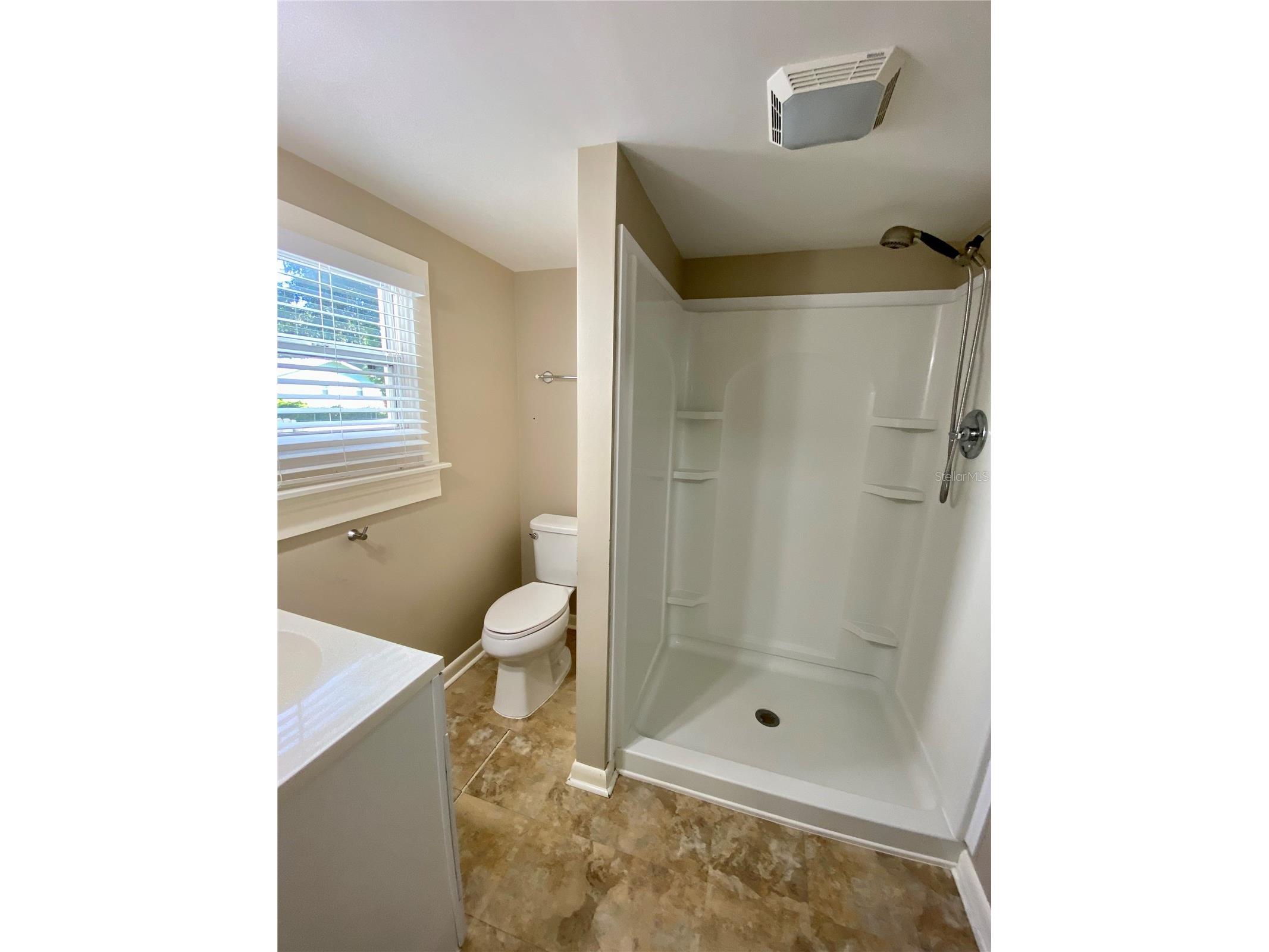 13650 5th Street Dade City FL 33525 TB8521092 image13