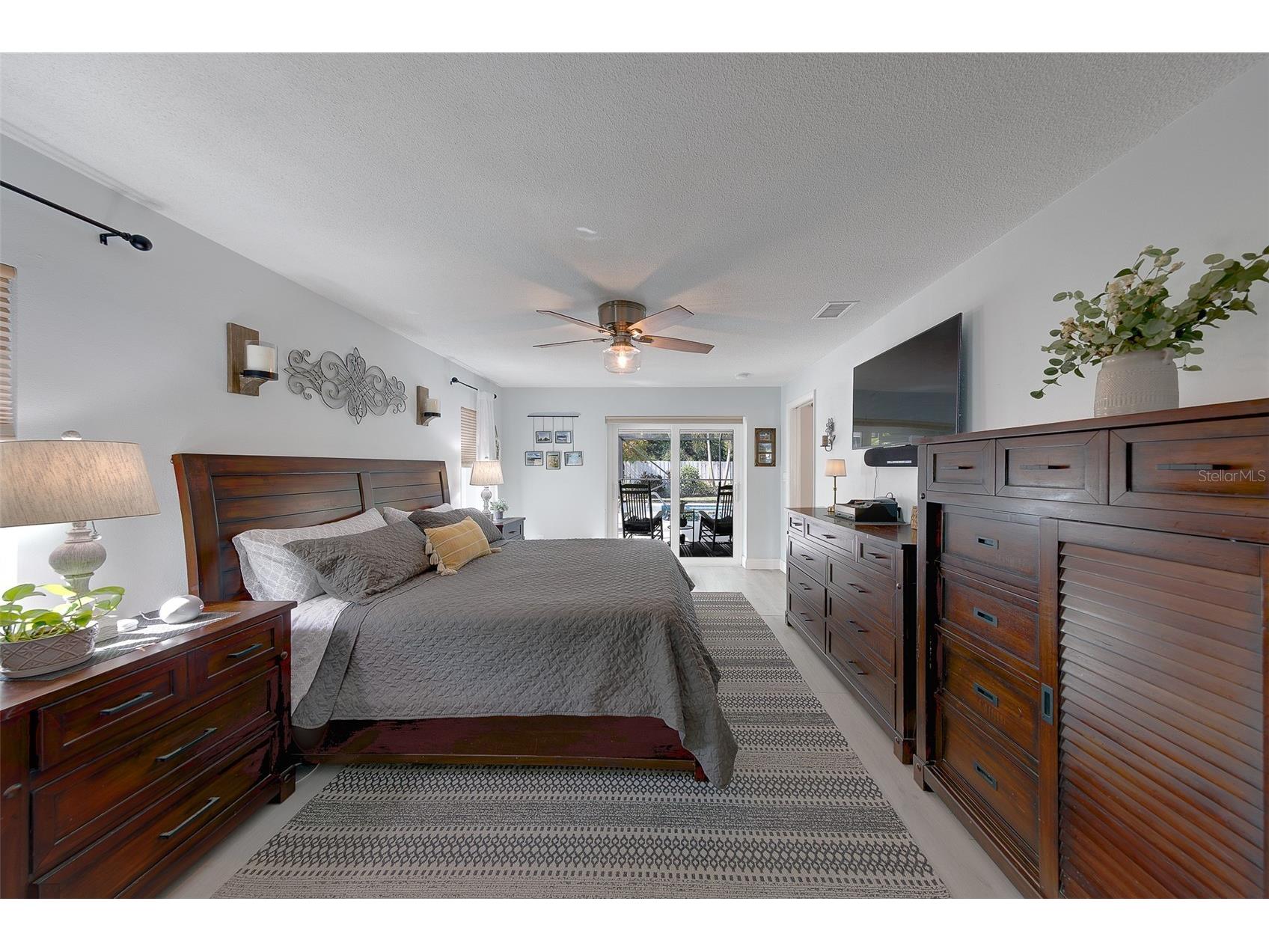 13650 96th Terrace Seminole FL 33776 TB8525140 image13