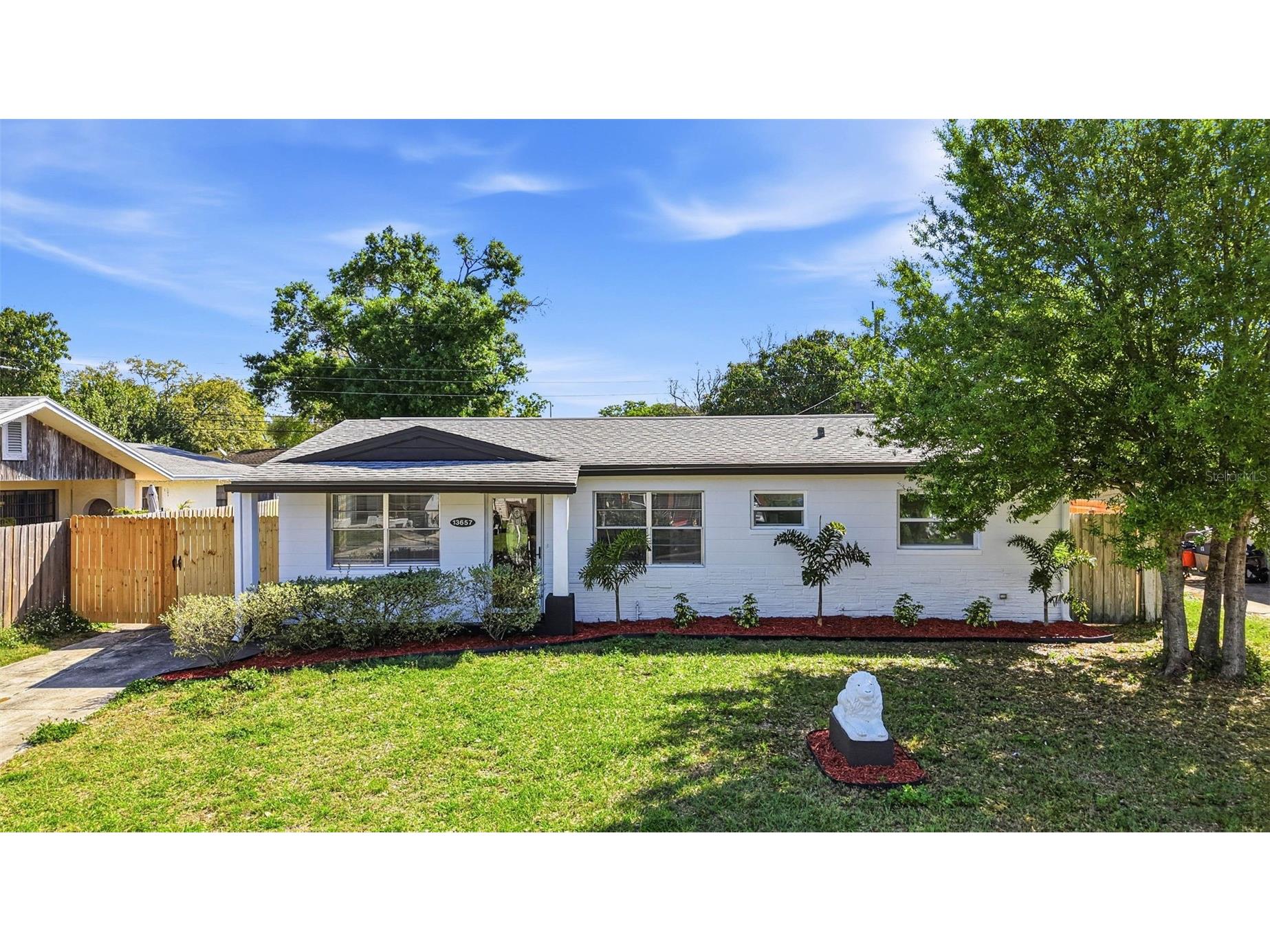 13657 120th Lane Largo FL 33778 TB8485088 image1