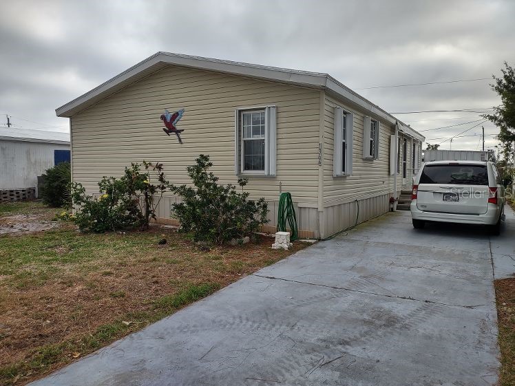 1366 Flamingo Drive Englewood FL 34224 D6129291 image1