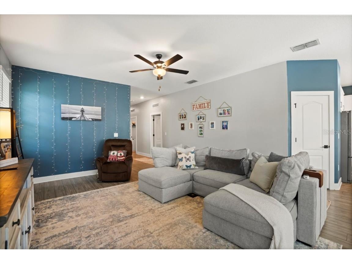 1366 Greenfield Loop Kissimmee FL 34747 S5136862 image9