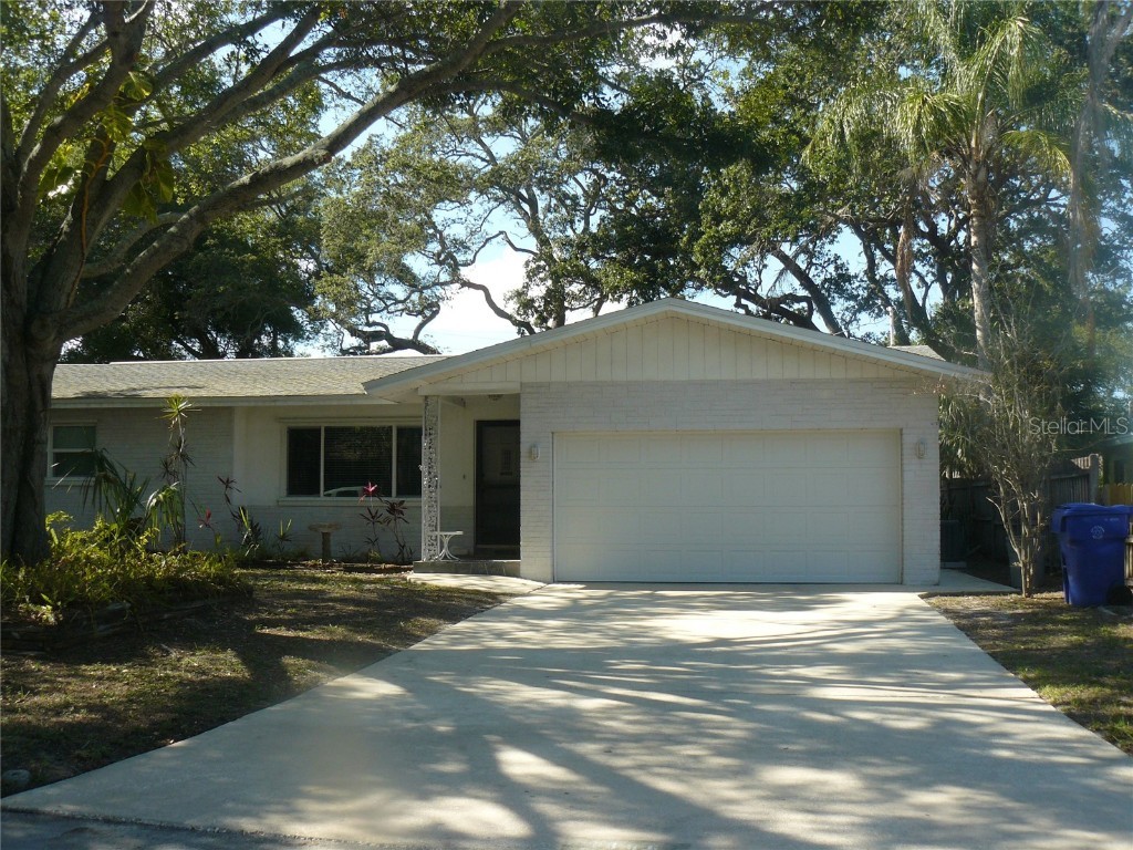 1366 N Lotus Drive Dunedin FL 34698 U8204009 image1