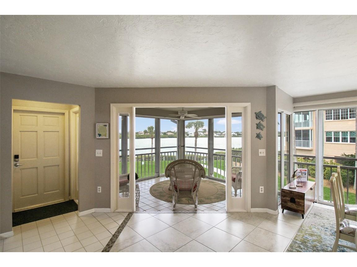1366 Siesta Bayside Drive #1366-F Sarasota FL 34242 A4598685 image14