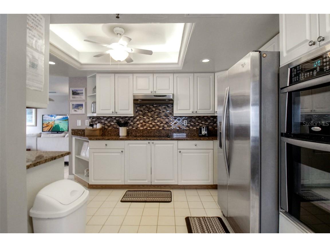 1366 Siesta Bayside Drive #1366-F Sarasota FL 34242 A4598685 image37