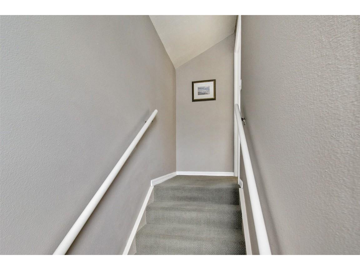 1366 Siesta Bayside Drive #1366-F Sarasota FL 34242 A4598685 image45