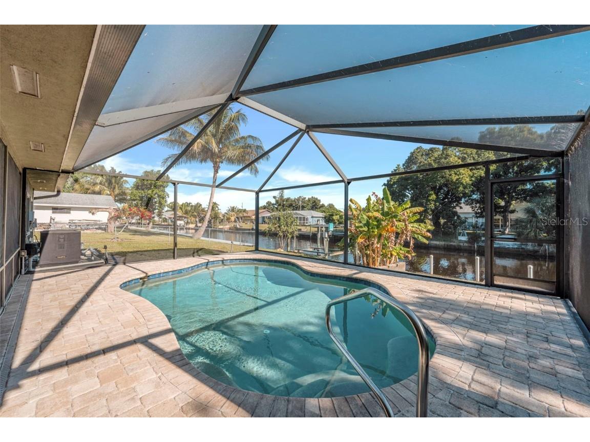 1366 Sunrise Drive North Fort Myers FL 33917 C7517811 image37
