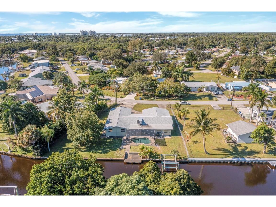 1366 Sunrise Drive North Fort Myers FL 33917 C7517811 image43