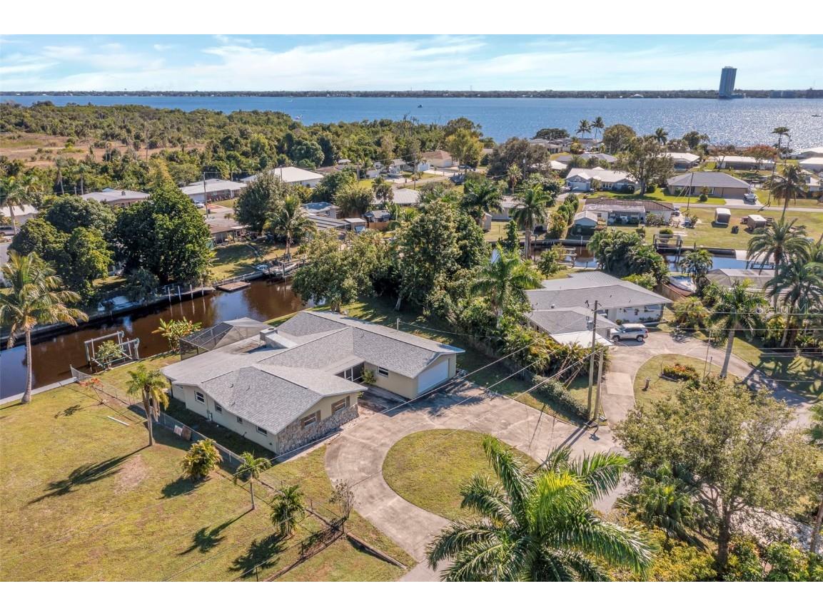 1366 Sunrise Drive North Fort Myers FL 33917 C7517811 image46